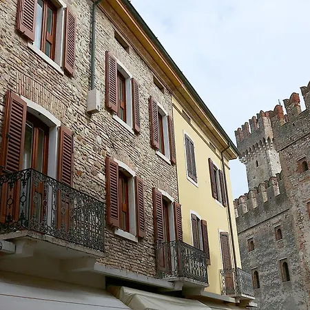 Aurora Lägenhet Sirmione
